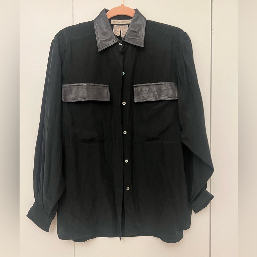 Vintage Black 100% Silk Shirt Jacket with Leather Collar and Leather Back Design